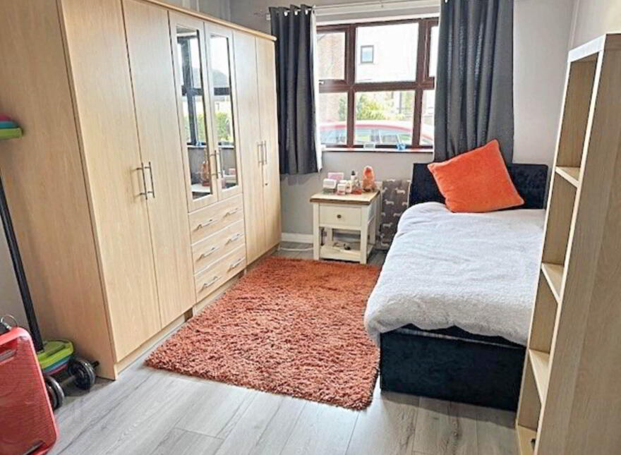 17 Red Fort Park, Carrickfergus, BT38 9EW
