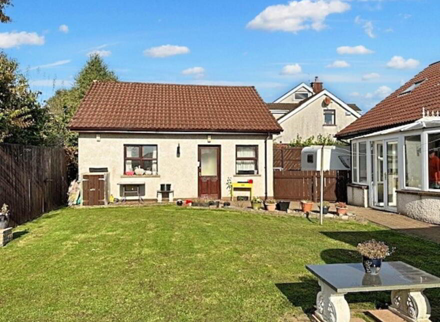 17 Red Fort Park, Carrickfergus, BT38 9EW