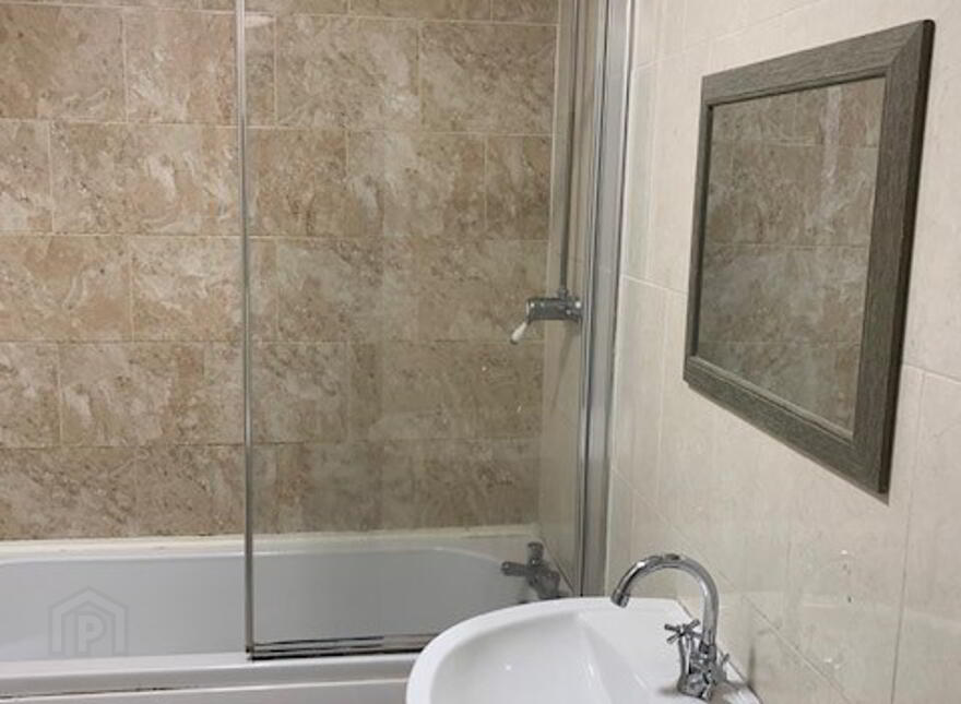 506c Antrim Road, Belfast, BT15 5GG