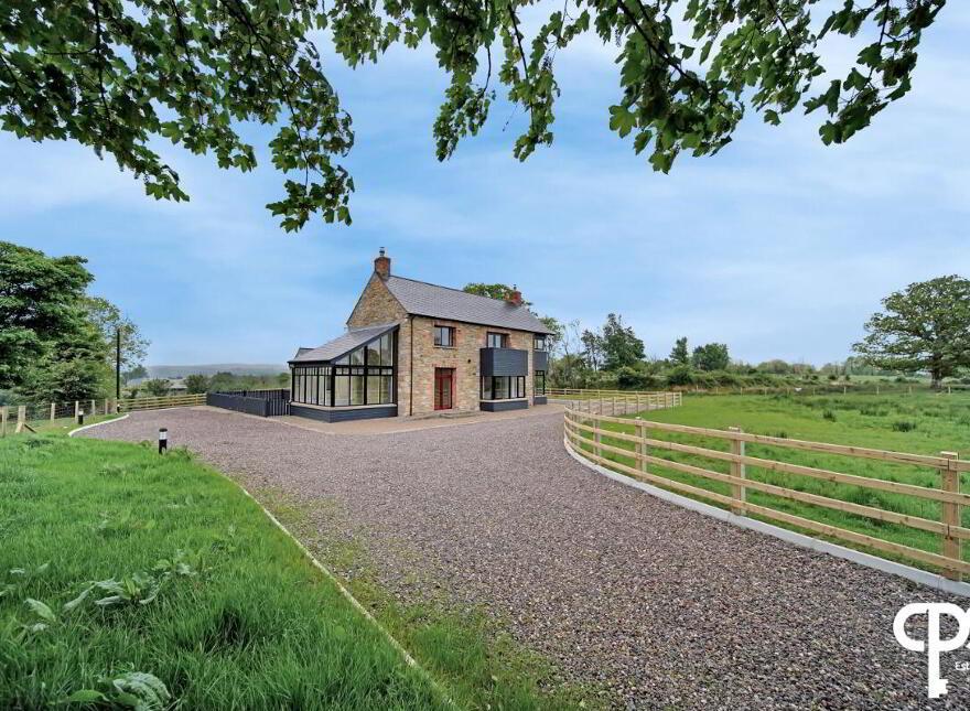 556 Boa Island Road, Kesh, BT93 8AE