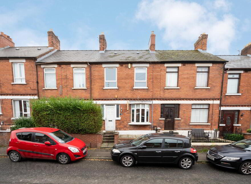 30 Iveagh Parade, Belfast, BT12 6AZ photo