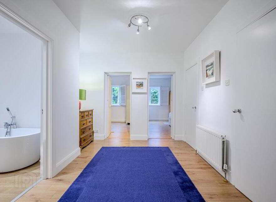 Flat 2 Holyrood Manor, 5 Holyrood, Belfast, BT9 5DA