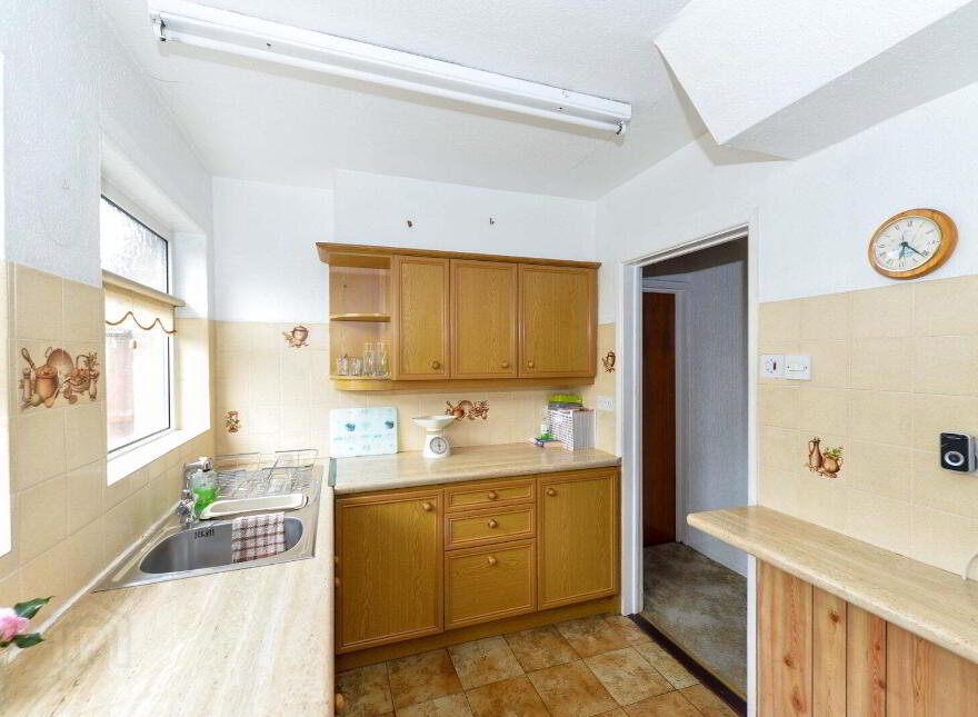 2 Bloomfield Park West, Belfast, BT5 5JX