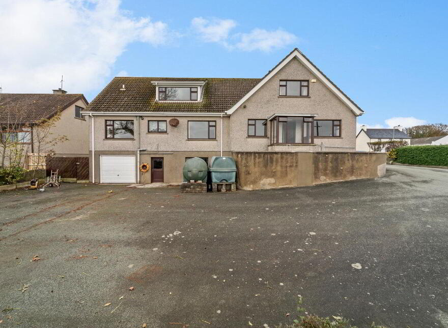 74 Kilkeel Road, Annalong, Newry, BT34 4TJ