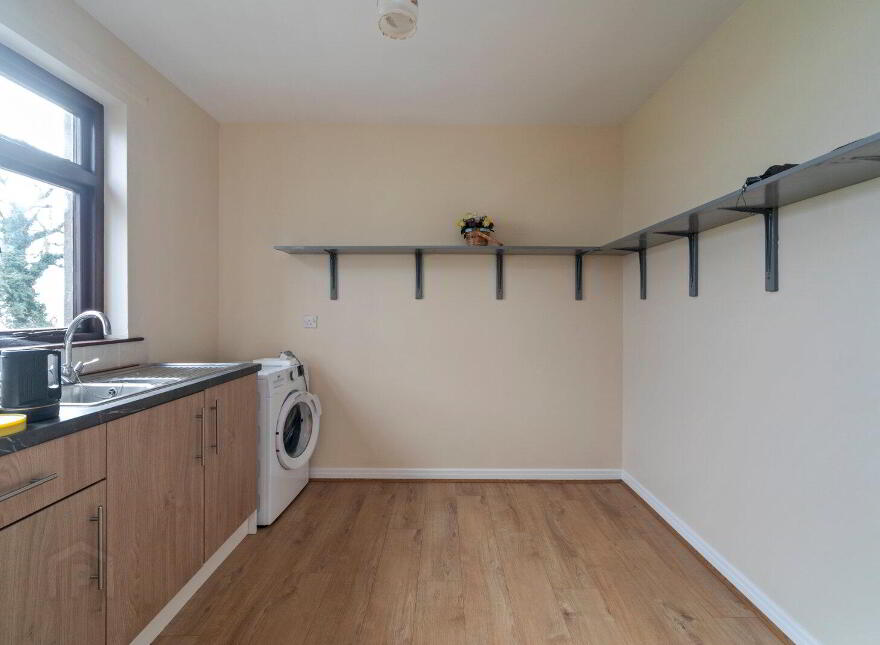 74 Kilkeel Road, Annalong, Newry, BT34 4TJ