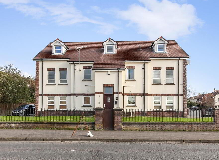 4 Courthall House, Ballyclare Road, Newtownabbey, BT36 5GP photo