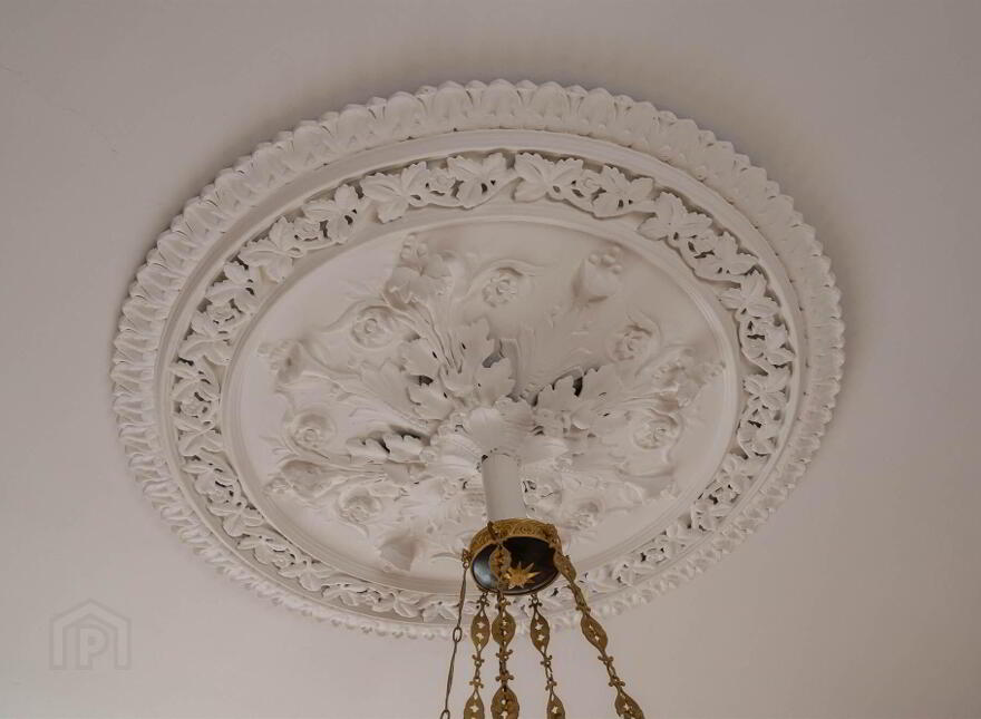 Loughgall House, 19 Main Street, Loughgall, BT61 8HZ