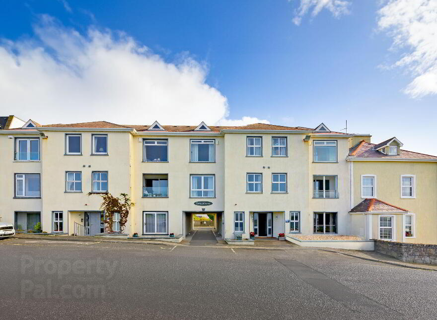 Apt 4, Sea Point Apartments, Rosses Point photo