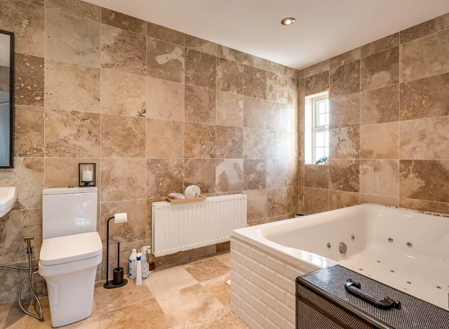80 Lurgan Road, Crumlin, BT29 4QG