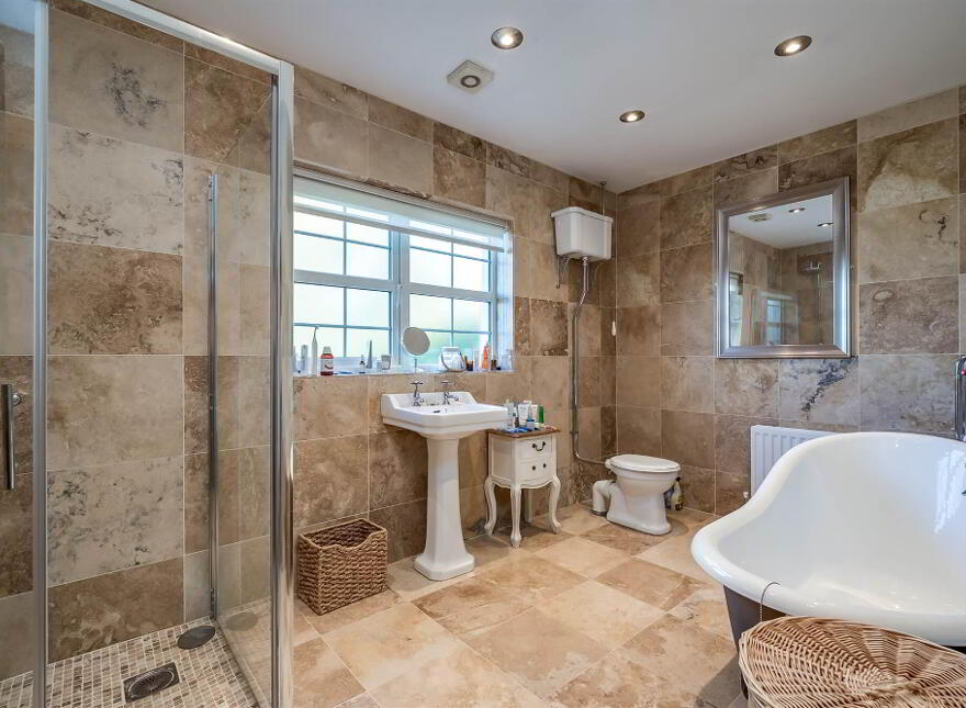 80 Lurgan Road, Crumlin, BT29 4QG