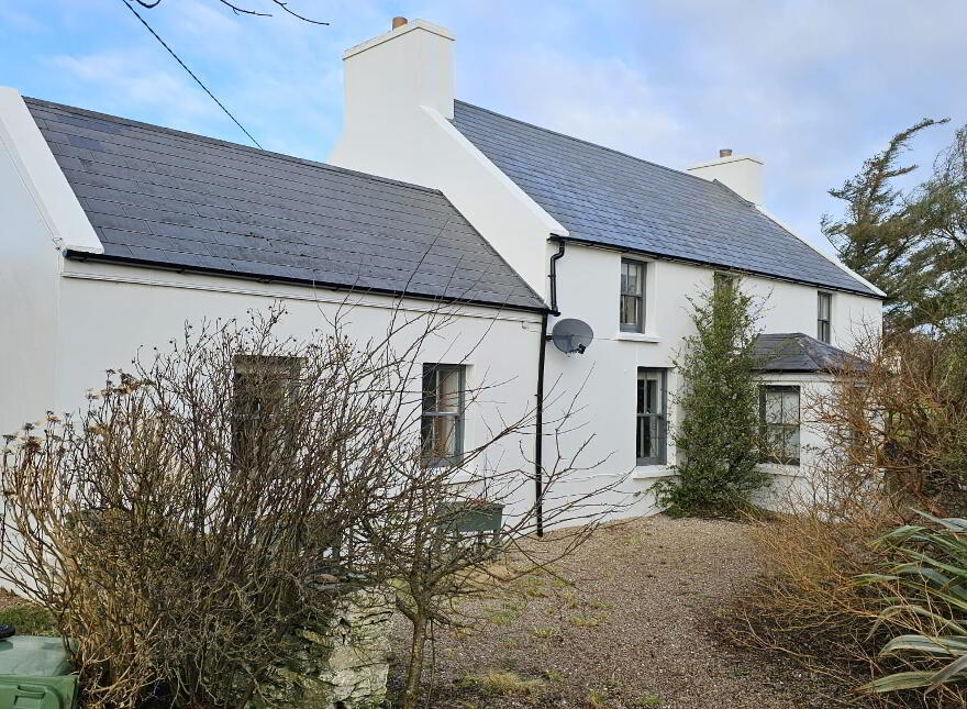 Cobblers Cottage, Baltony, Gortahork, F92F9F2 photo