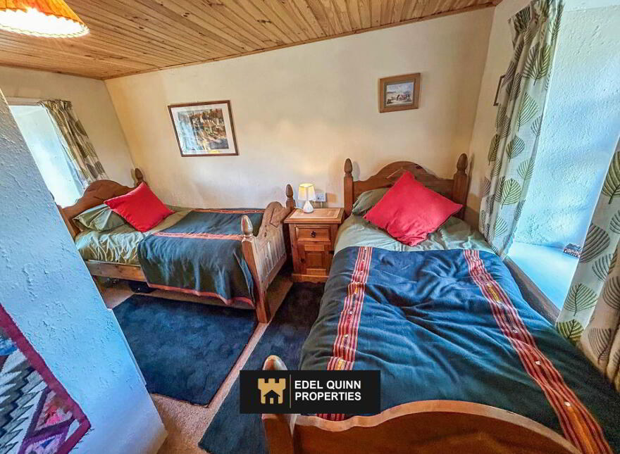 Bridge Cottage, Casheltown, Dunkineely, F94A2K7