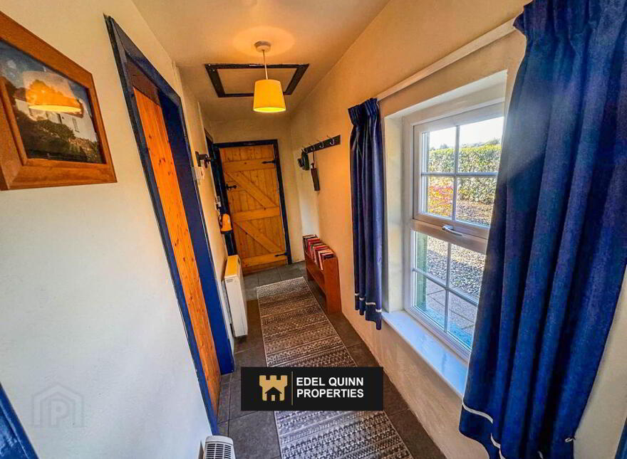 Bridge Cottage, Casheltown, Dunkineely, F94A2K7