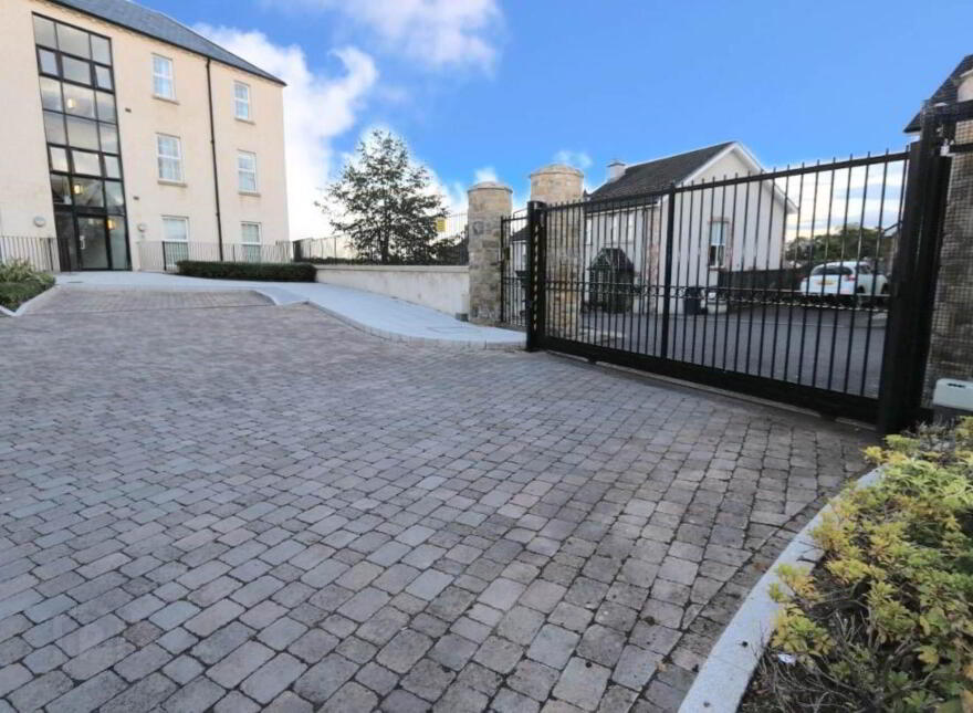 Two Bed Apartment, Silverhill House, Silverhill Manor, Enniskillen, BT74 5JJ