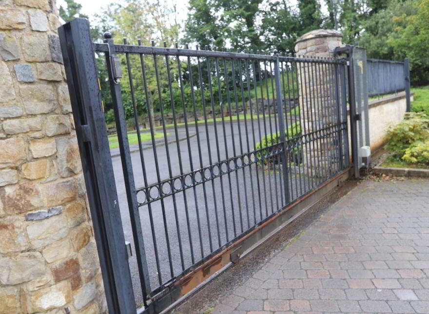 Two Bed Apartment, Silverhill House, Silverhill Manor, Enniskillen, BT74 5JJ