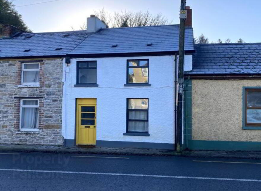 No, 7 Convent Rd, Ballinamore, N41D529 photo