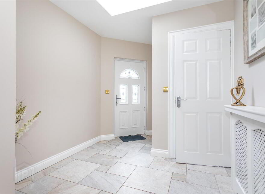 "Lakaz" Steeple Road, Antrim, BT41 2QE