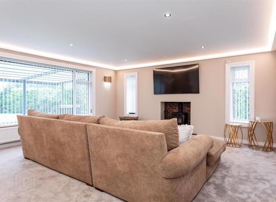 "Lakaz" Steeple Road, Antrim, BT41 2QE