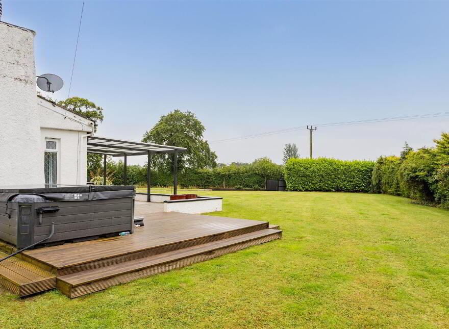 "Lakaz" Steeple Road, Antrim, BT41 2QE