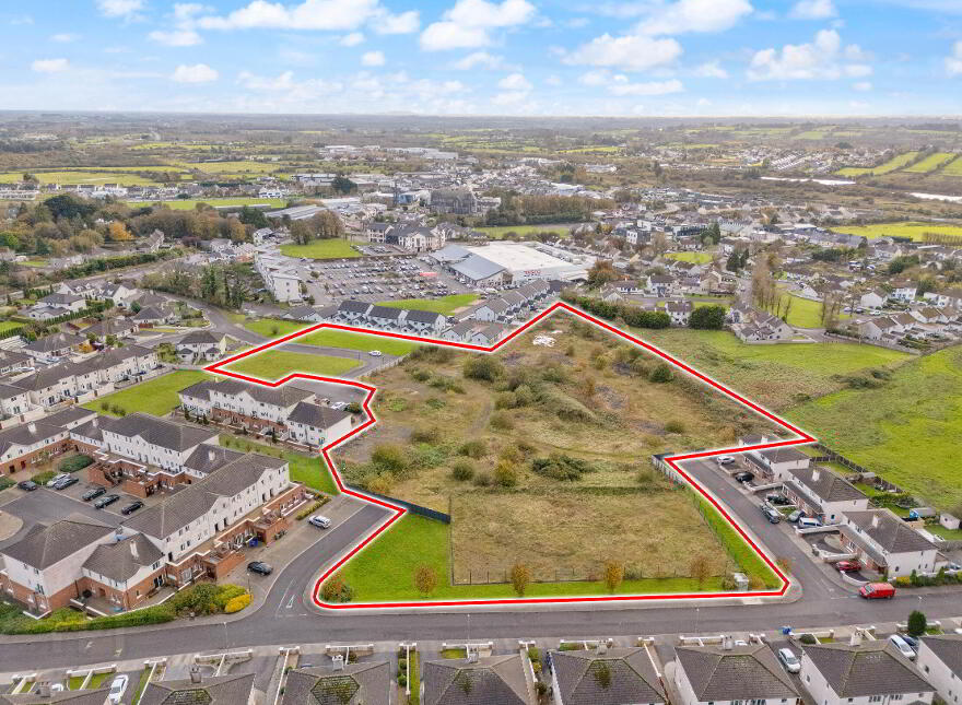 C. 4.5 Acres Of Prime Development Lands ( Zoned Residenti, At Elm ...Claremorris