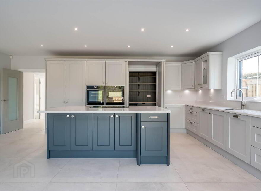 2 Lagan Villas, Hillsborough Road, Lisburn, BT27 5QY