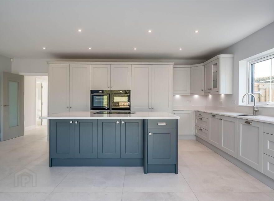 2 Lagan Villas, Hillsborough Road, Lisburn, BT27 5QY
