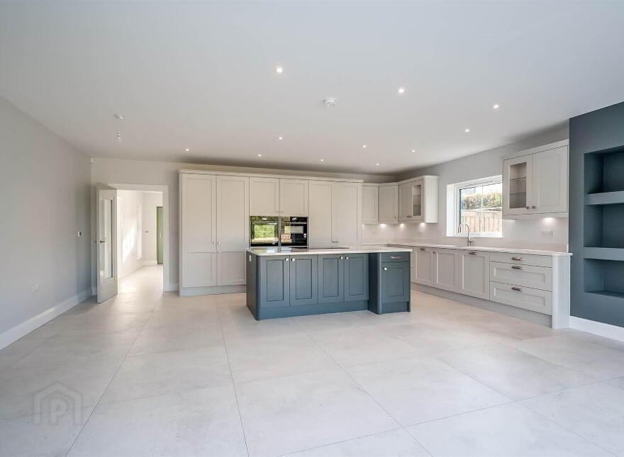 2 Lagan Villas, Hillsborough Road, Lisburn, BT27 5QY