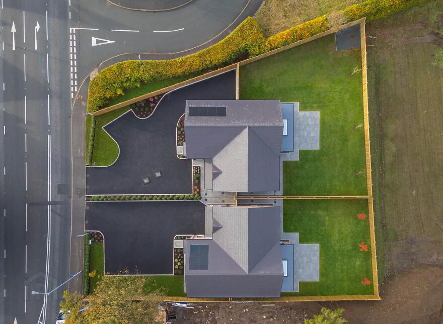 2 Lagan Villas, Hillsborough Road, Lisburn, BT27 5QY