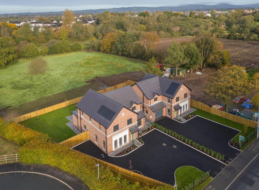 2 Lagan Villas, Hillsborough Road, Lisburn, BT27 5QY