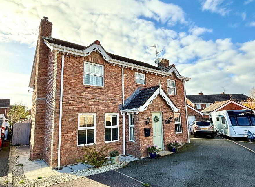 33 Wellington Park Mews, Craigavon, BT67 0UQ photo