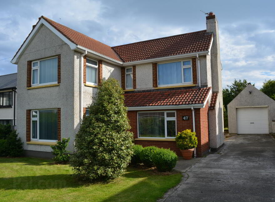 Holiday Let GOLF 2025, 47 Station Road, Portstewart, BT55 7HH photo