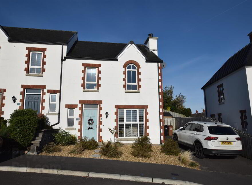 13 Sloanehill, Killyleagh, BT30 9UX photo