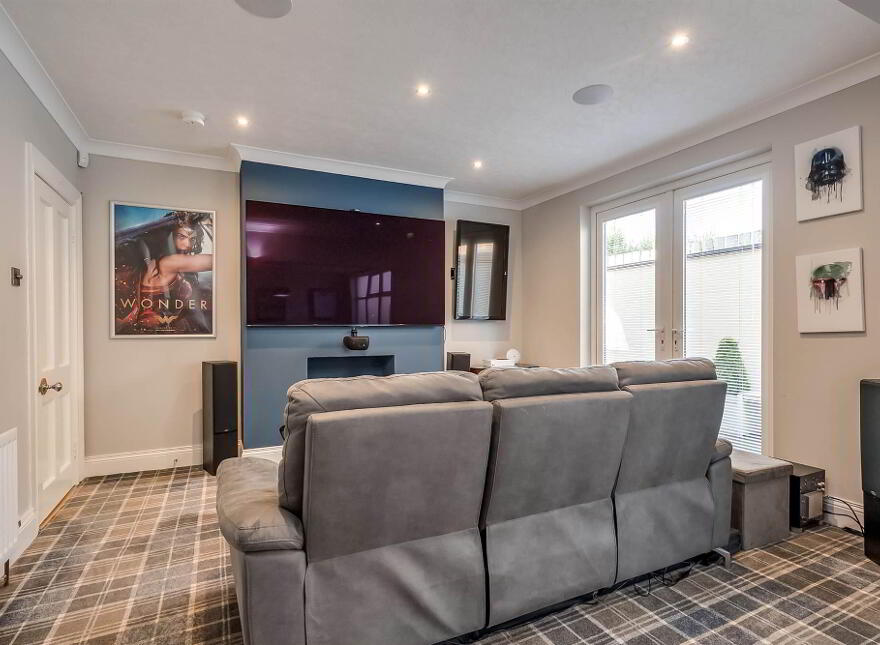 1 Belfast Road, Newtownards, BT23 4BJ