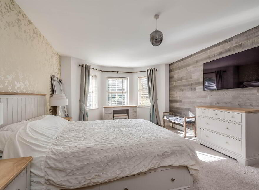 1 Belfast Road, Newtownards, BT23 4BJ