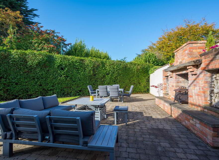 1 Belfast Road, Newtownards, BT23 4BJ