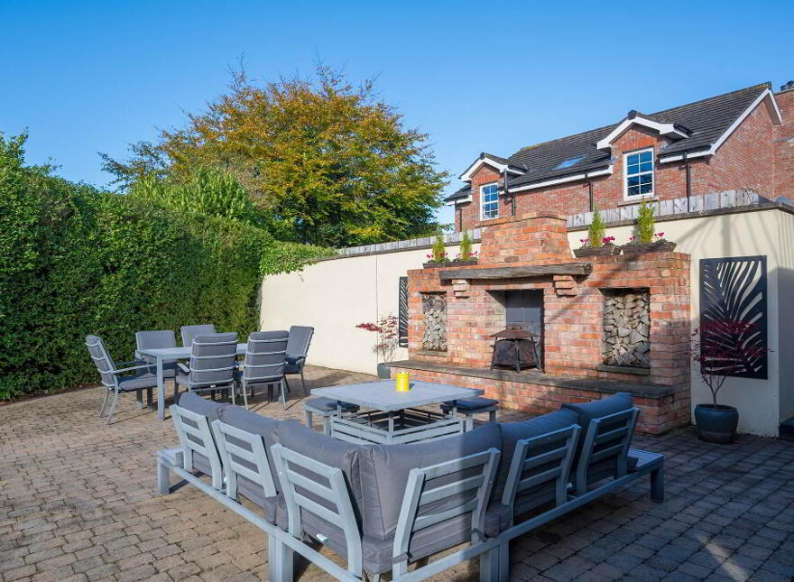 1 Belfast Road, Newtownards, BT23 4BJ