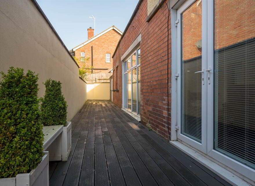 1 Belfast Road, Newtownards, BT23 4BJ
