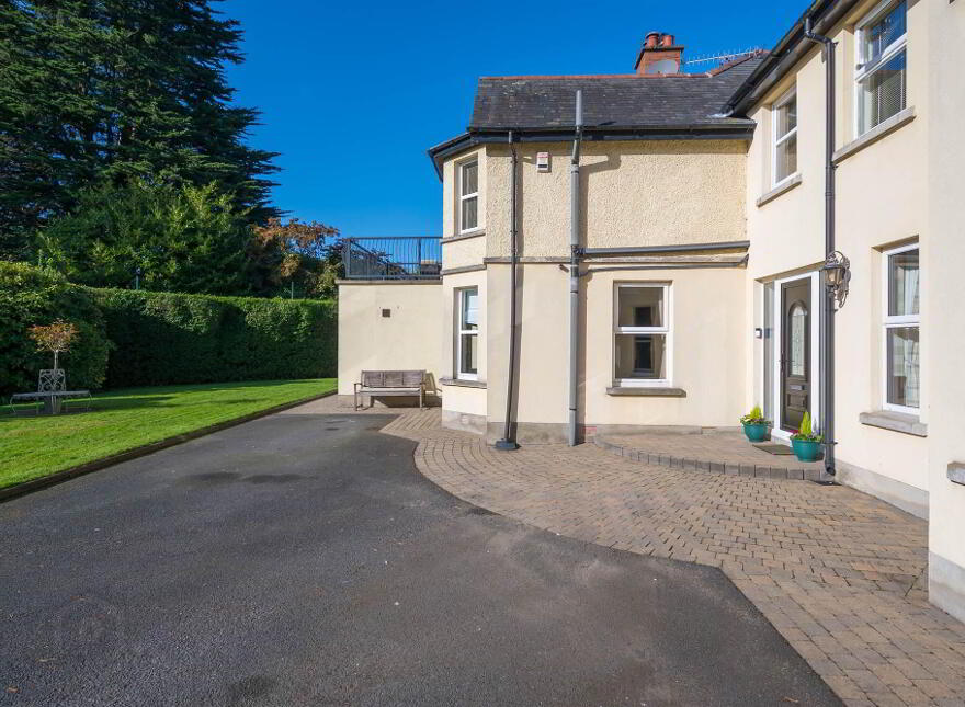 1 Belfast Road, Newtownards, BT23 4BJ