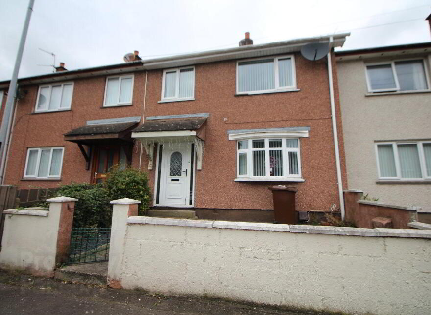 29 Moyard Gardens, Greenisland, Carrickfergus, BT38 8XB photo