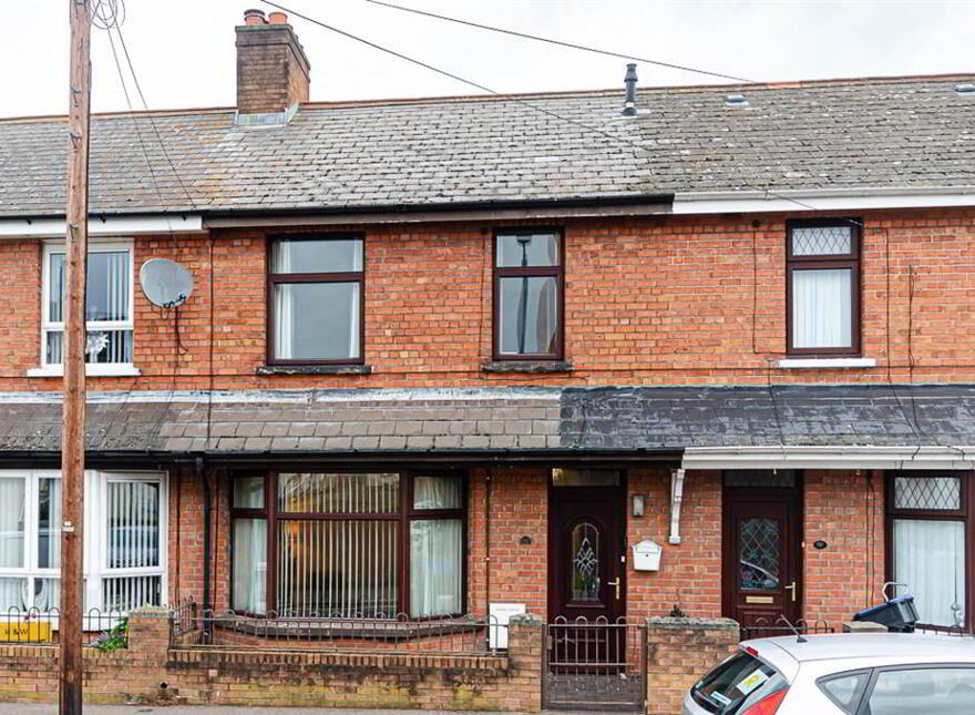 132 Ravenhill Avenue, Belfast, BT6 8LH photo