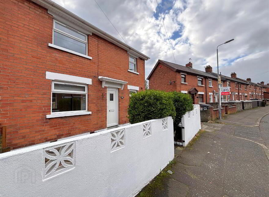 96 Premier Drive, Belfast, BT15 3LY