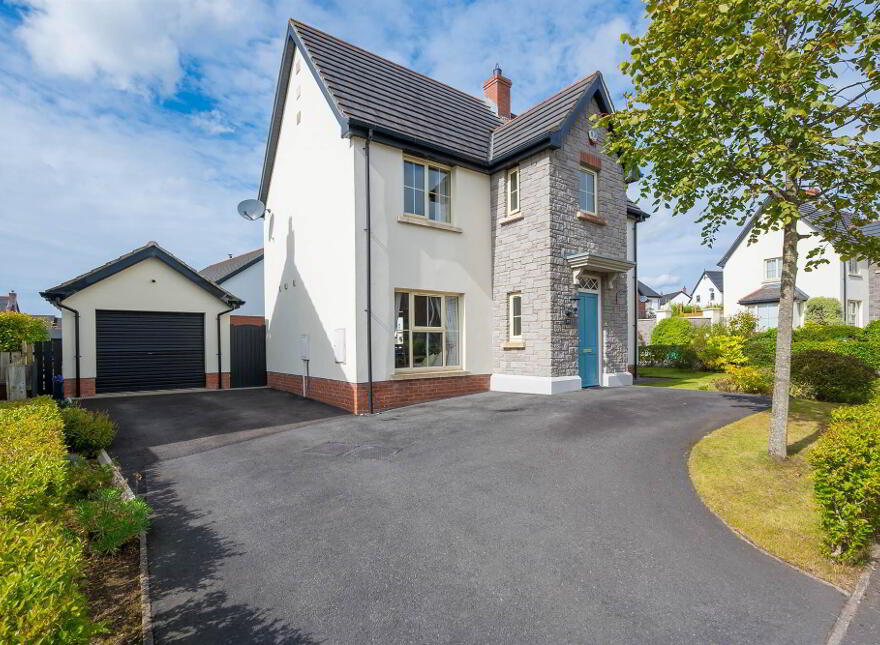 37 Coopers Mill Park, Dundonald, Belfast, BT16 1SX