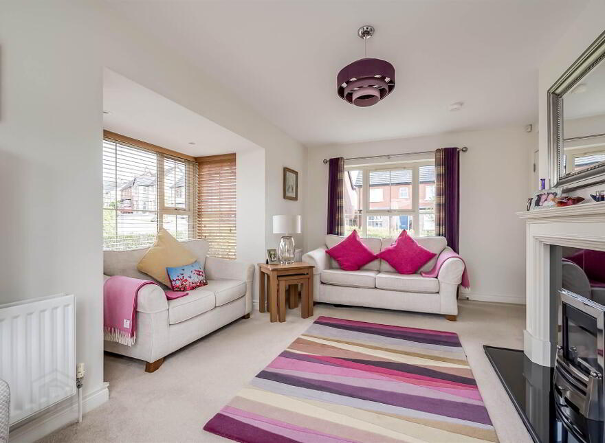37 Coopers Mill Park, Dundonald, Belfast, BT16 1SX