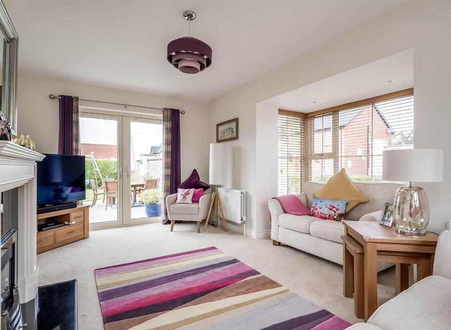 37 Coopers Mill Park, Dundonald, Belfast, BT16 1SX
