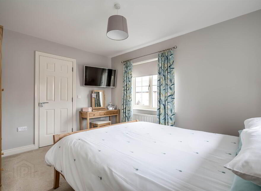 37 Coopers Mill Park, Dundonald, Belfast, BT16 1SX