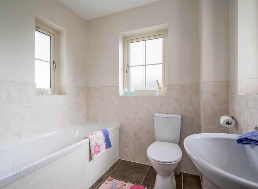 37 Coopers Mill Park, Dundonald, Belfast, BT16 1SX