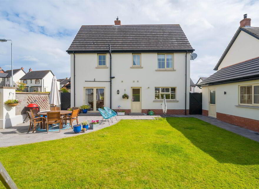 37 Coopers Mill Park, Dundonald, Belfast, BT16 1SX