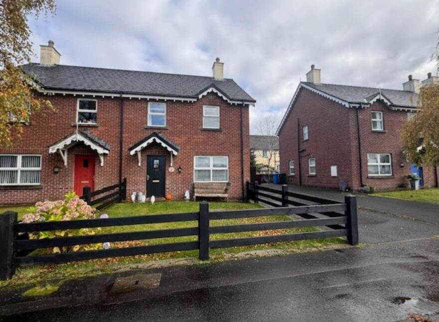 152 Gortin Meadows, New Buildings, Derry / Londonderry, BT47 2TT photo