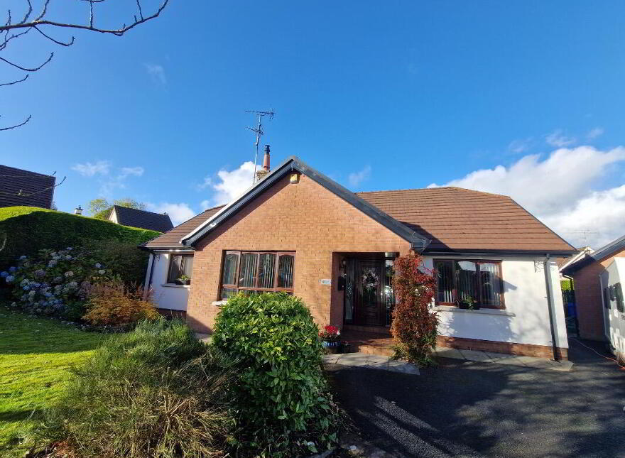 4 Crevenagh Grove, Omagh, BT79 0HN photo