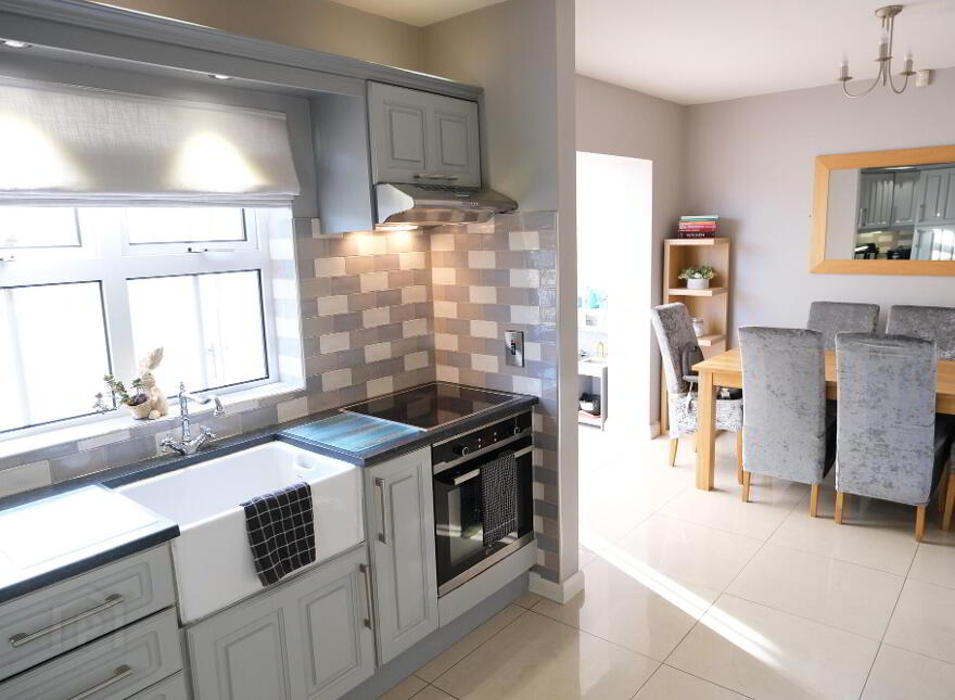 100 Enniskillen Road, Ballinamallard, Enniskillen, BT94 2DL